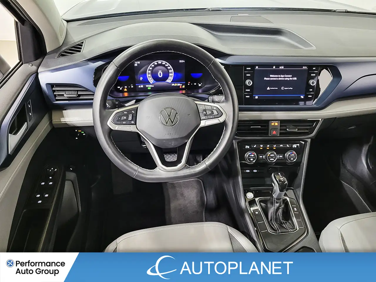 Volkswagen Taos снимка Volkswagen Taos