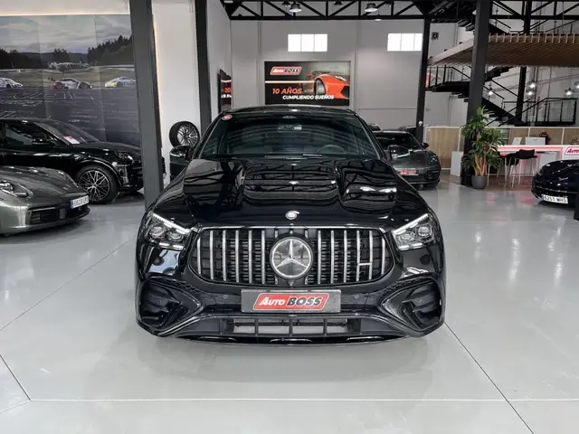 Mercedes-Benz GLE view 4
