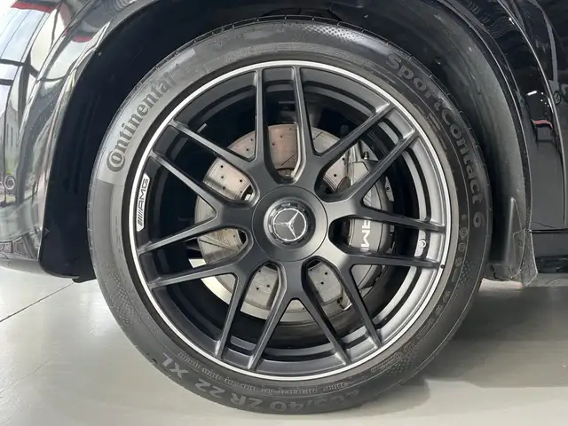Mercedes-Benz GLE view 12