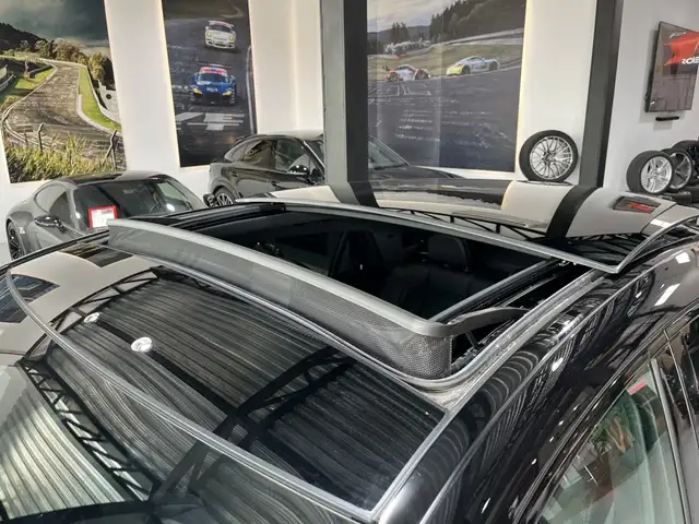 Mercedes-Benz GLE view 3
