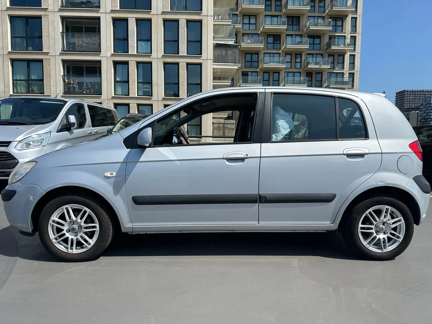 Hyundai Getz 1.1i Active Young met nieuwe apk en stoelverwarmin Gri - 2