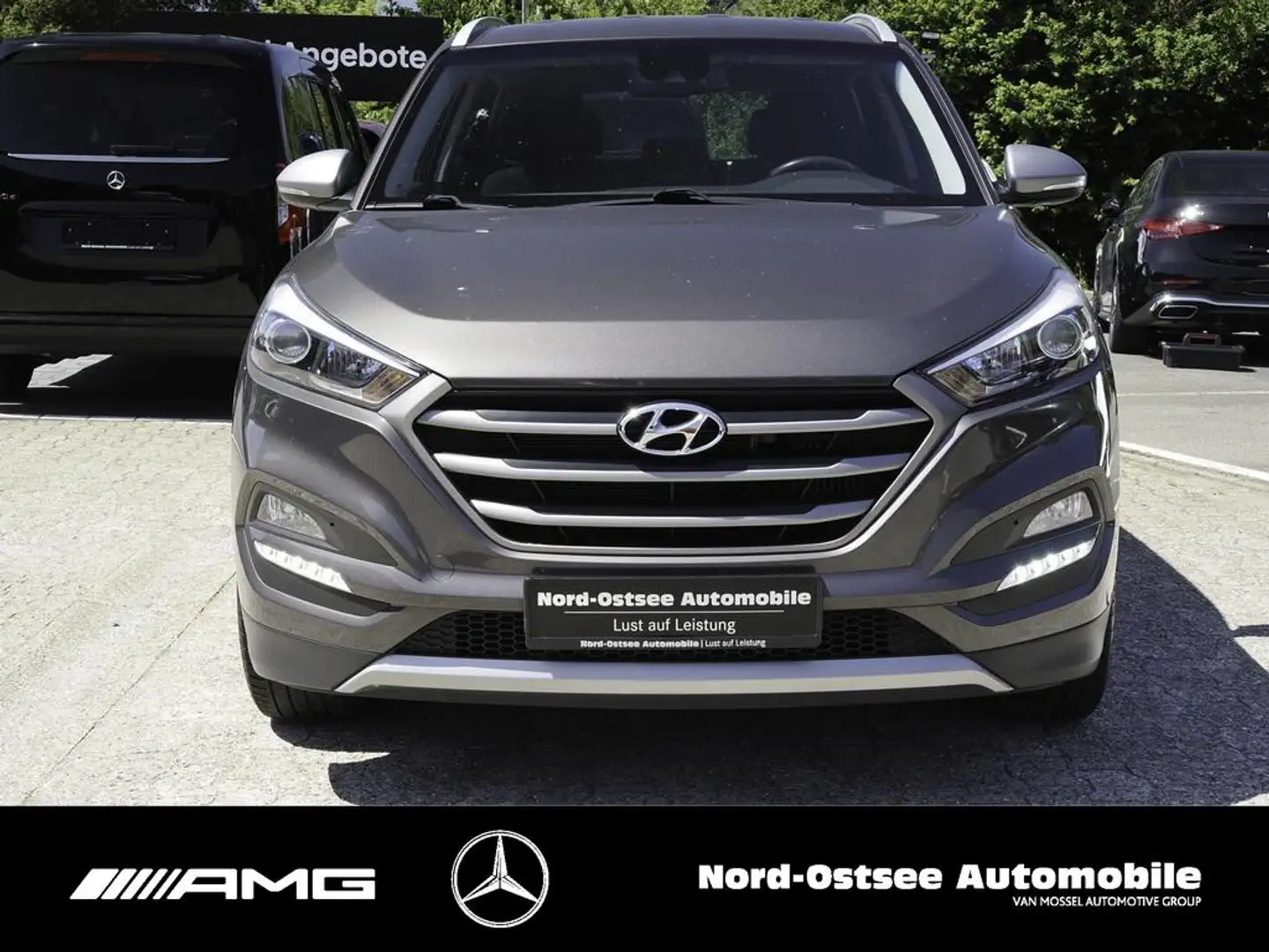 Hyundai TUCSON 2.0 CRDi DPF ADVANTAGE 4WD NAVI KAMERA - 2
