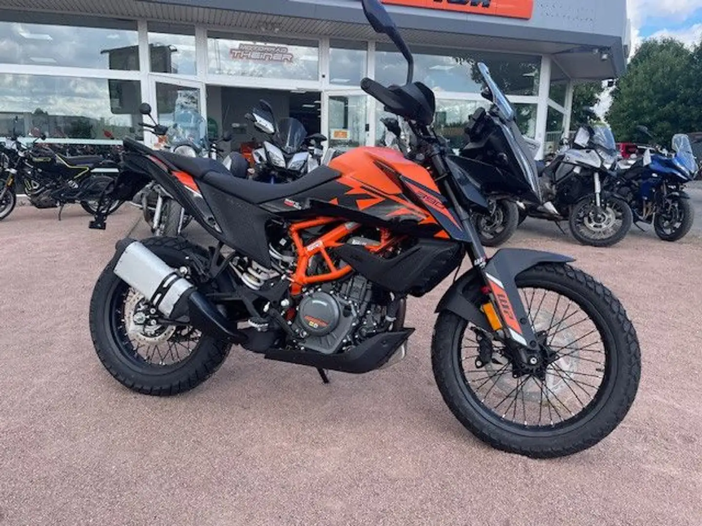 KTM 390 Adventure Spoke Wheels MY24 Orange - 2