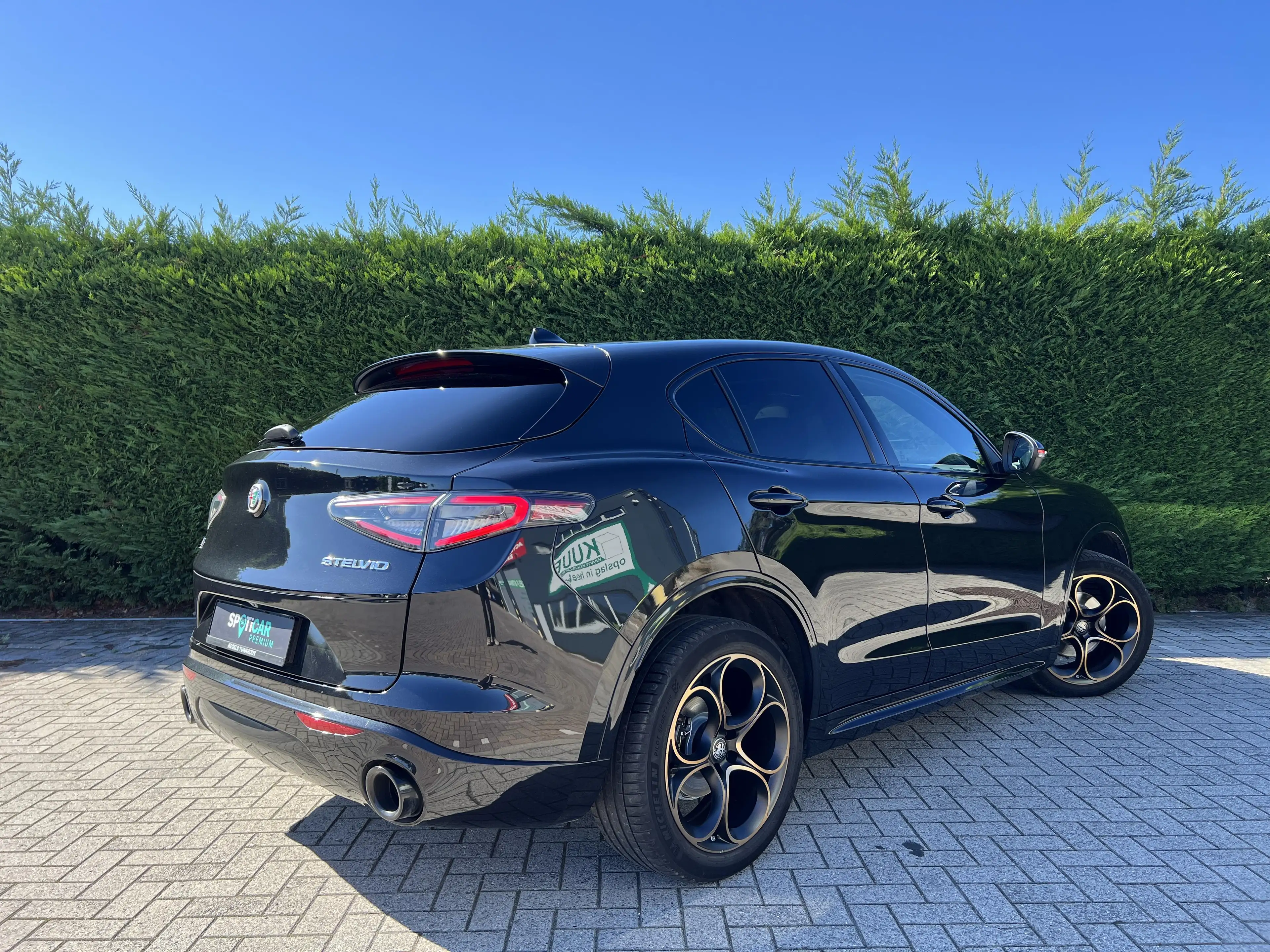 Alfa Romeo Stelvio Intensa — photo 5