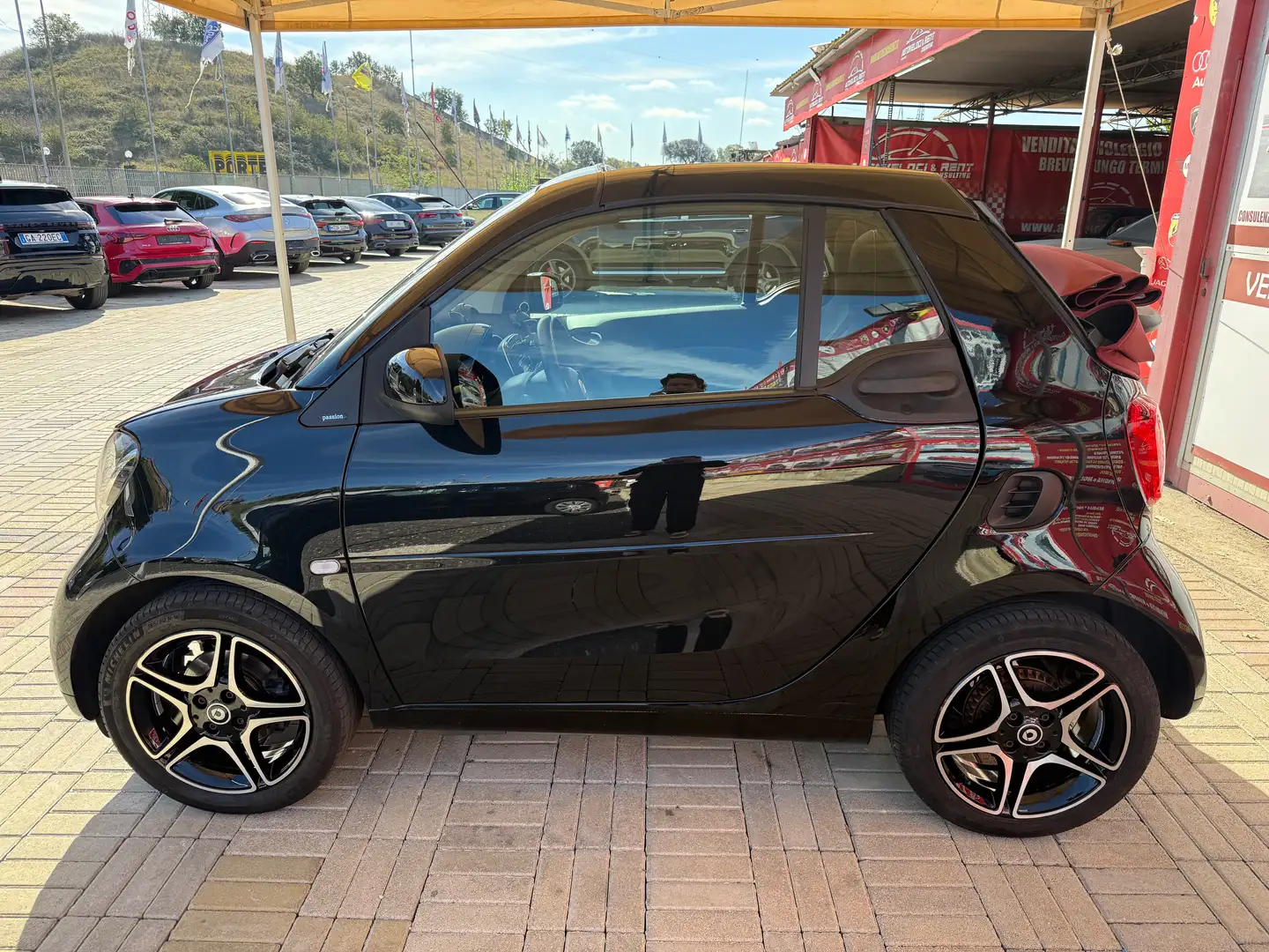 smart forTwo Fortwo Cabrio 1.0 Passion 71cv twinamic /Audio JBL Noir - 2