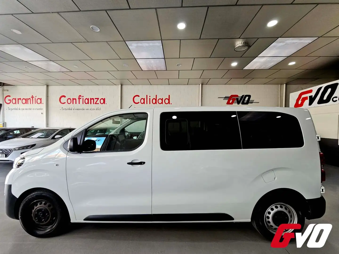 Toyota Proace 1.6 115 CV 6 PLAZAS Bílá - 2