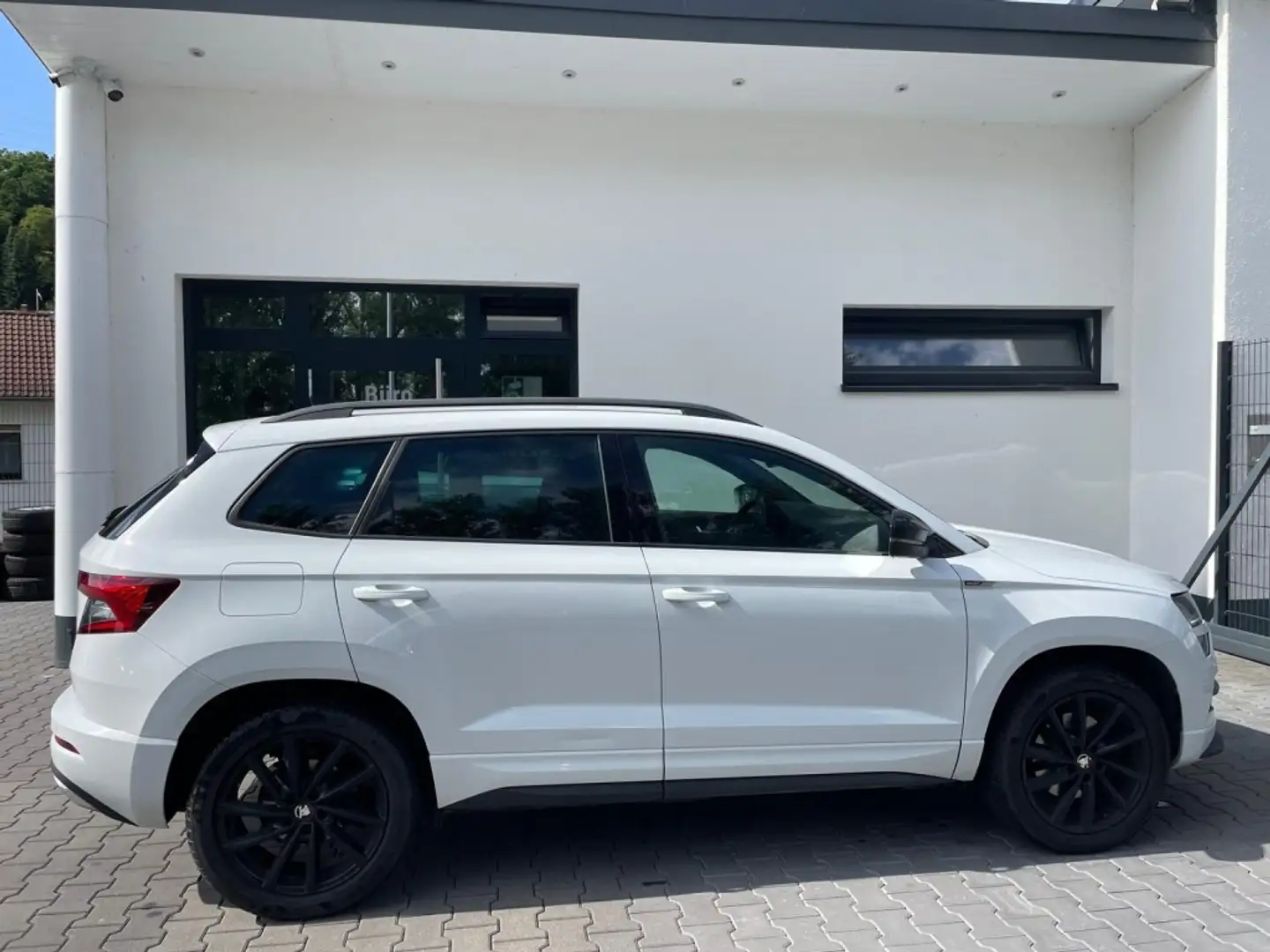 Skoda Karoq Sportline 4x4 Dig. Tacho. AHK-STHZ-Kamera - 2