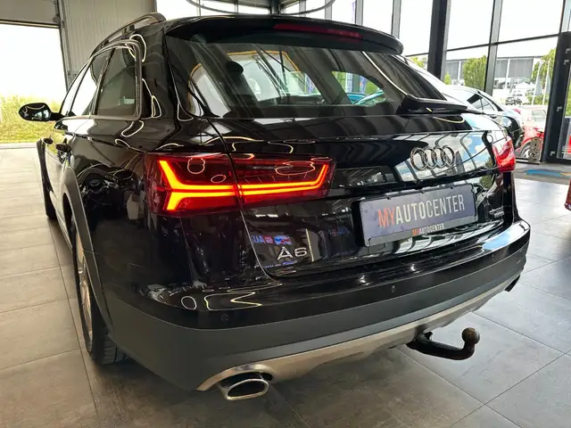Audi A6 Allroad view 4