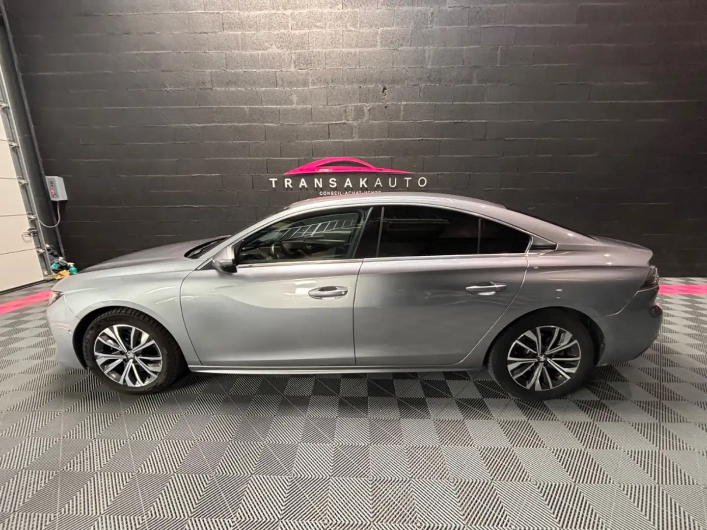 Peugeot 508 Allure siva - 2