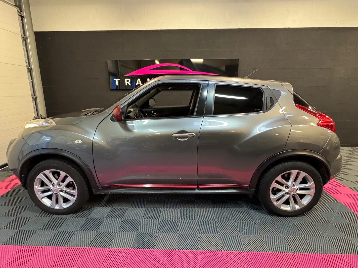 Nissan Juke Juke 1.6e DIG-T 190 All-Mode 4x4-i Urban Premium M-CVT Gris - 2