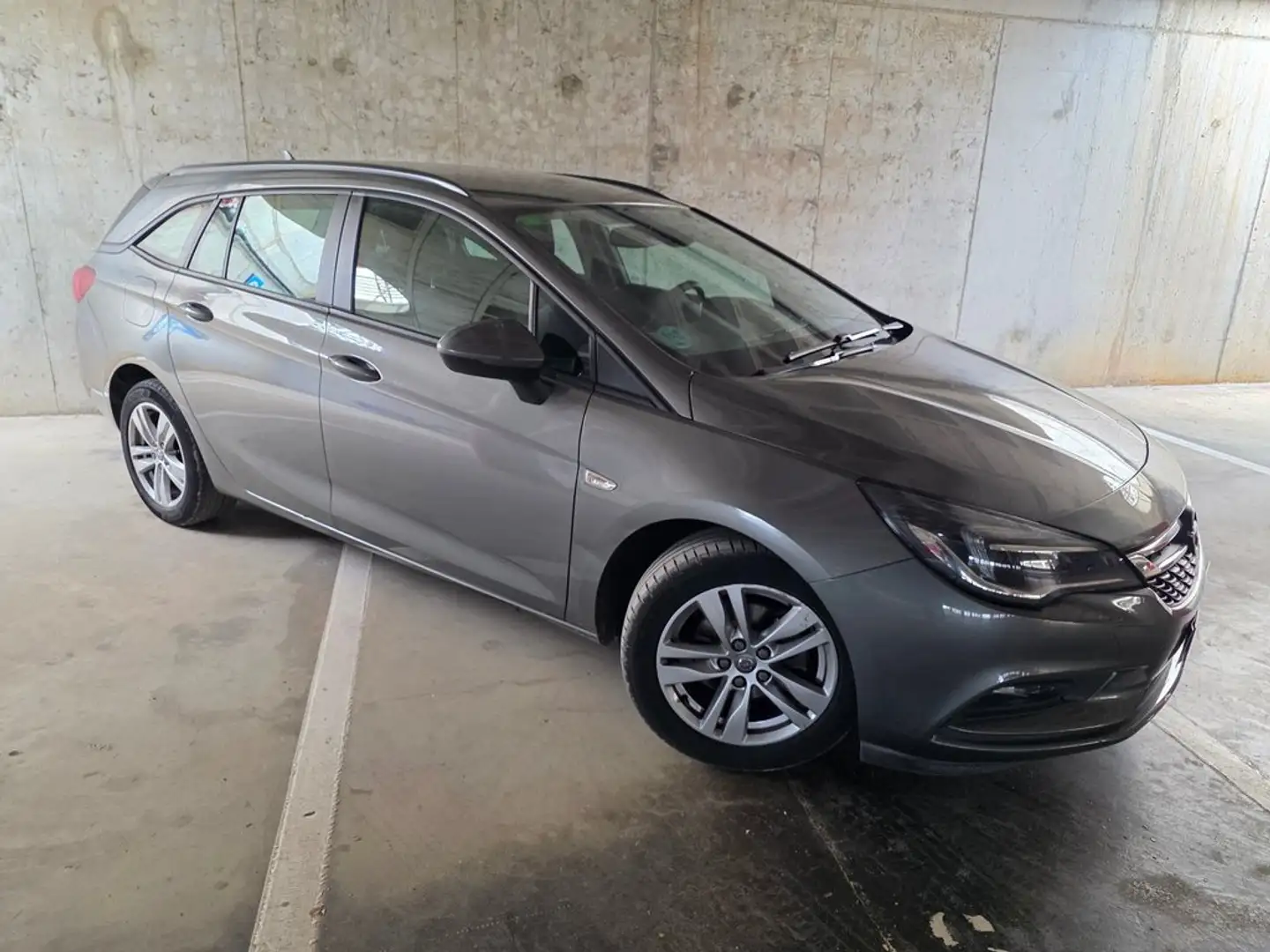 Opel Astra 1.4 Turbo 110kW (150CV) Dynamic ST Gris - 2