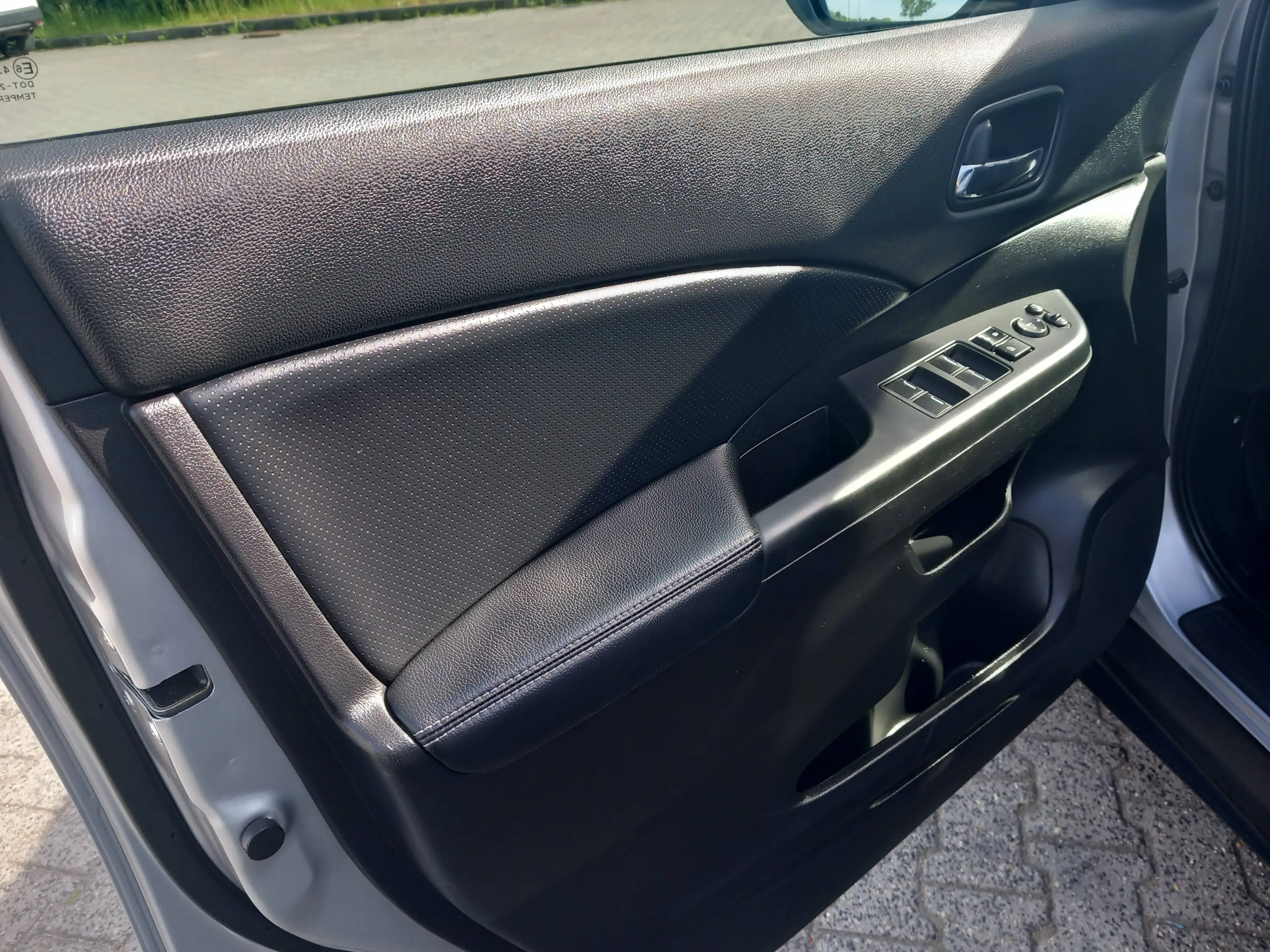 Honda CR-V 2,0 i-VTEC Executive 4WD — photo 9