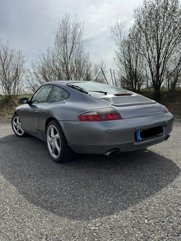 Porsche 996 911 Carrera 4, foto 4