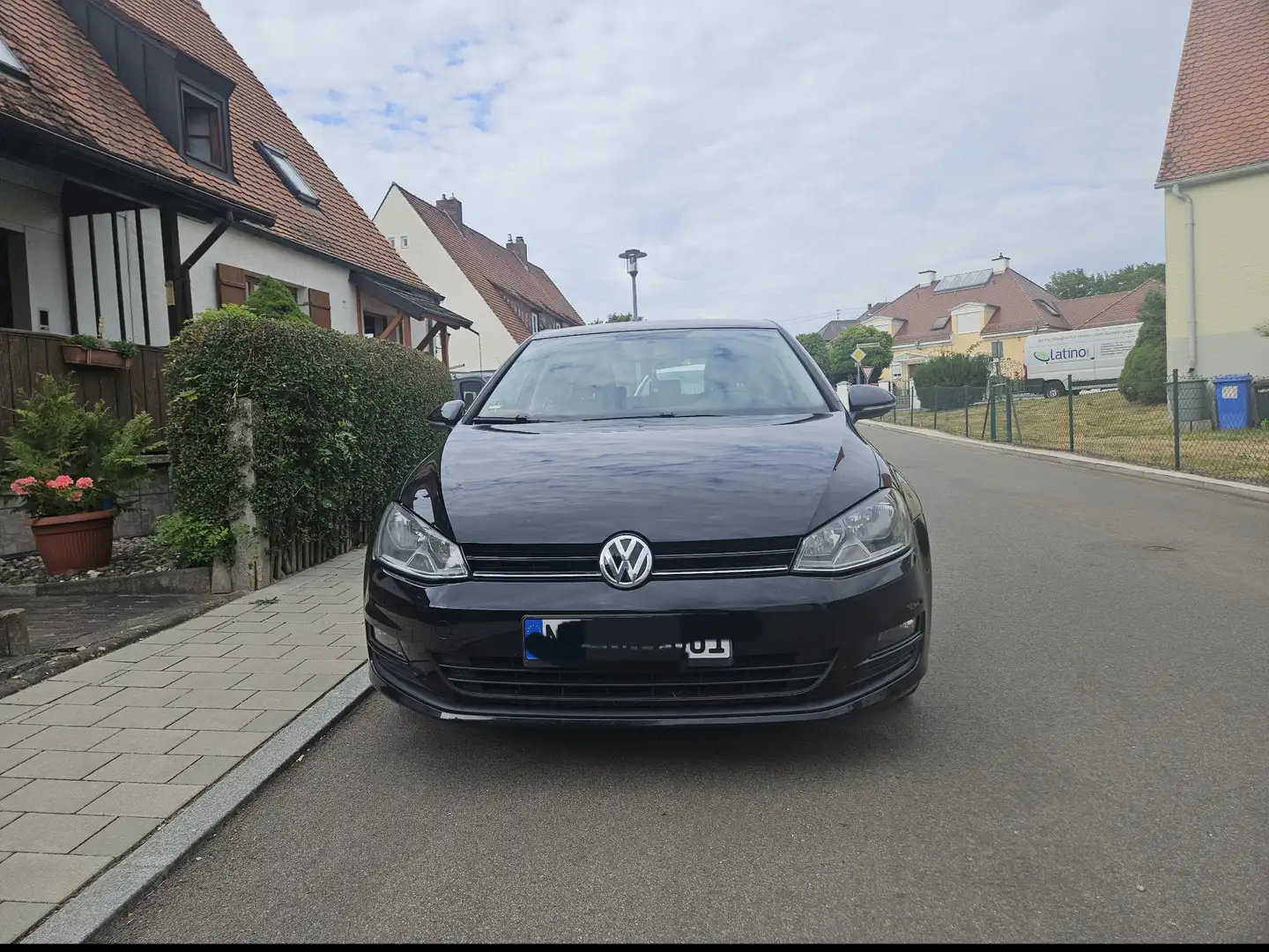 Volkswagen Golf Trendline BMT Schwarz - 2