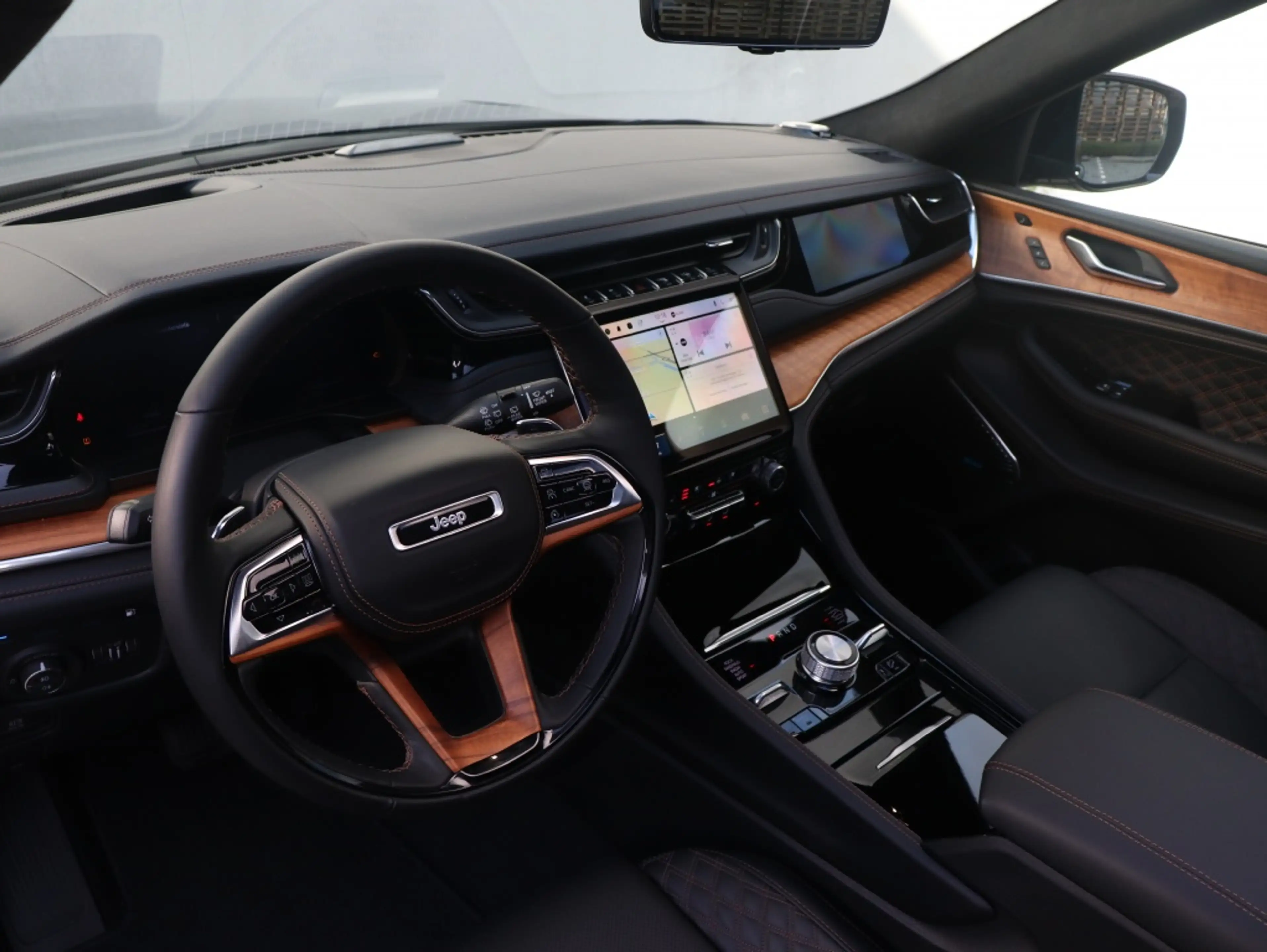 Jeep Grand Cherokee Summit Reserve 4xe 380 PK | Pano | Trekhaak | Blac — photo 4