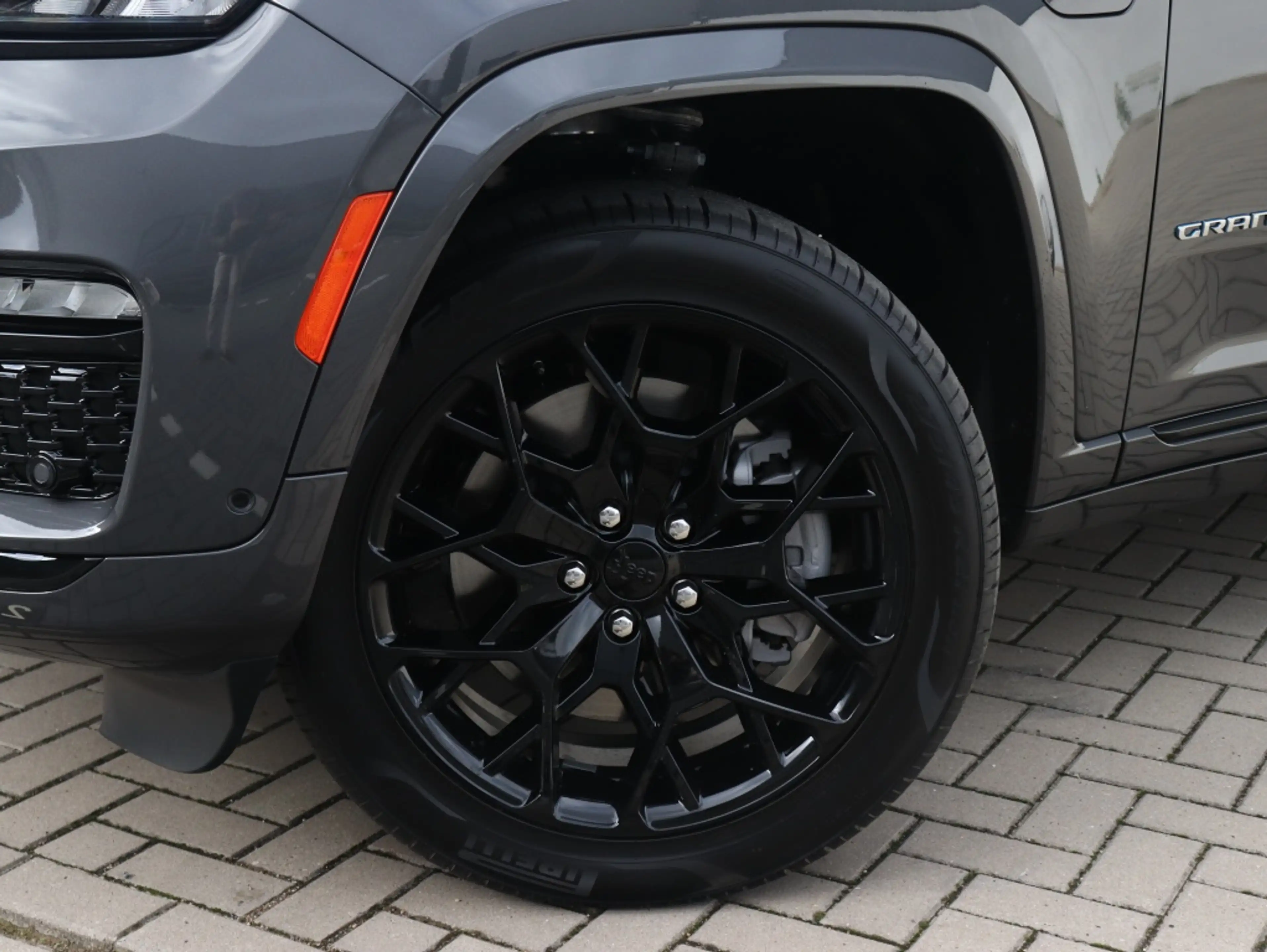 Jeep Grand Cherokee Summit Reserve 4xe 380 PK | Pano | Trekhaak | Blac — photo 7