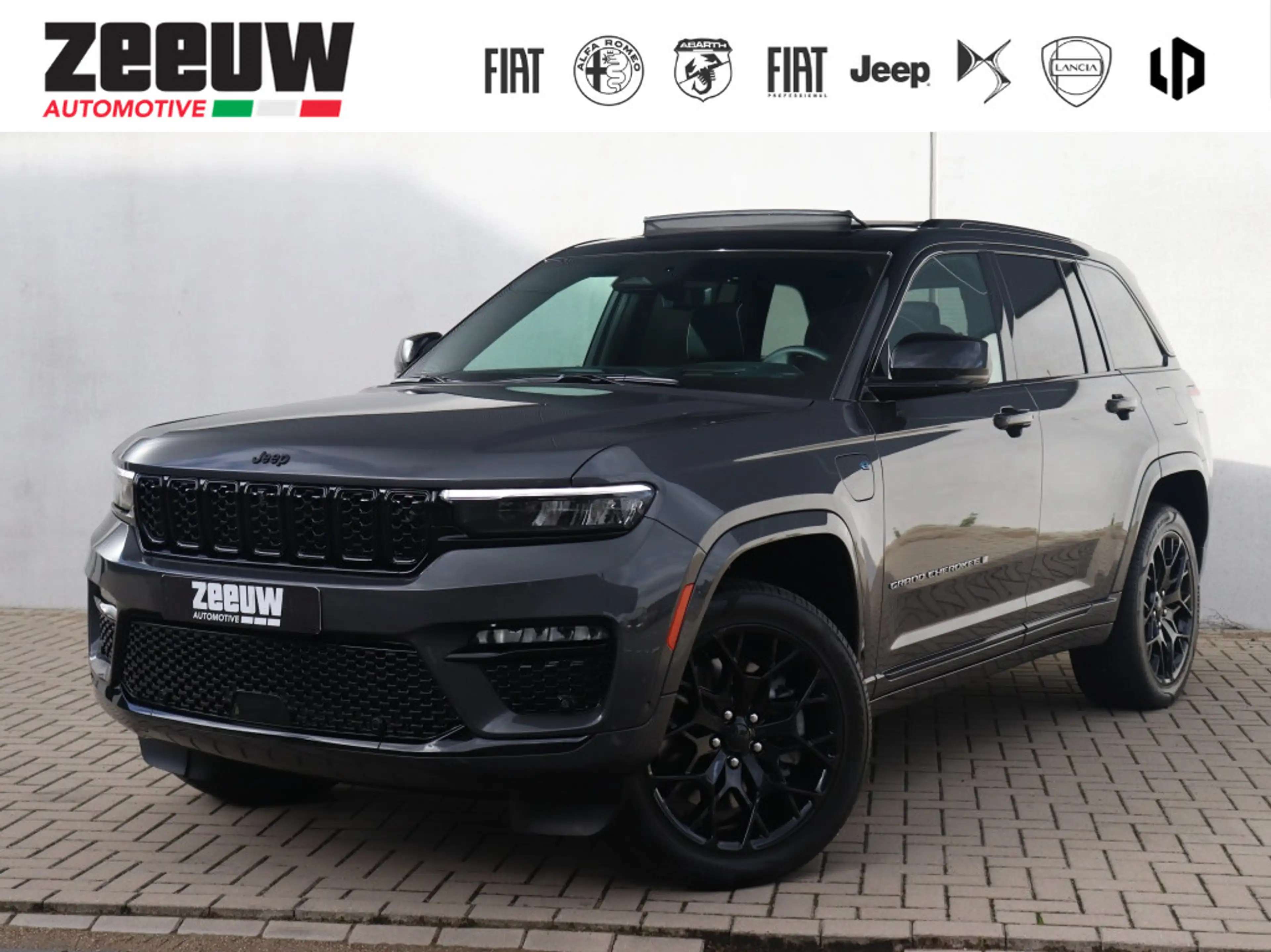 Jeep Grand Cherokee Summit Reserve 4xe 380 PK | Pano | Trekhaak | Blac