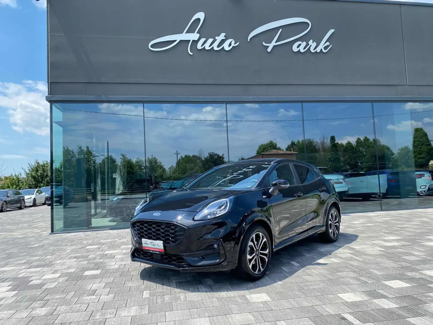 Ford Puma 1.0 EcoBoost Hybrid 125 CV S&S aut. ST-Line Nero - 1