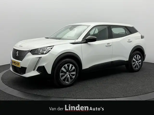 Peugeot e-2008 EV Active 50 kWh 3-Fase SOH 93,8% | Stoelverwarmin