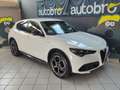Alfa Romeo Stelvio Stelvio 2.2 t Veloce Q4 210cv auto Bianco - thumbnail 3