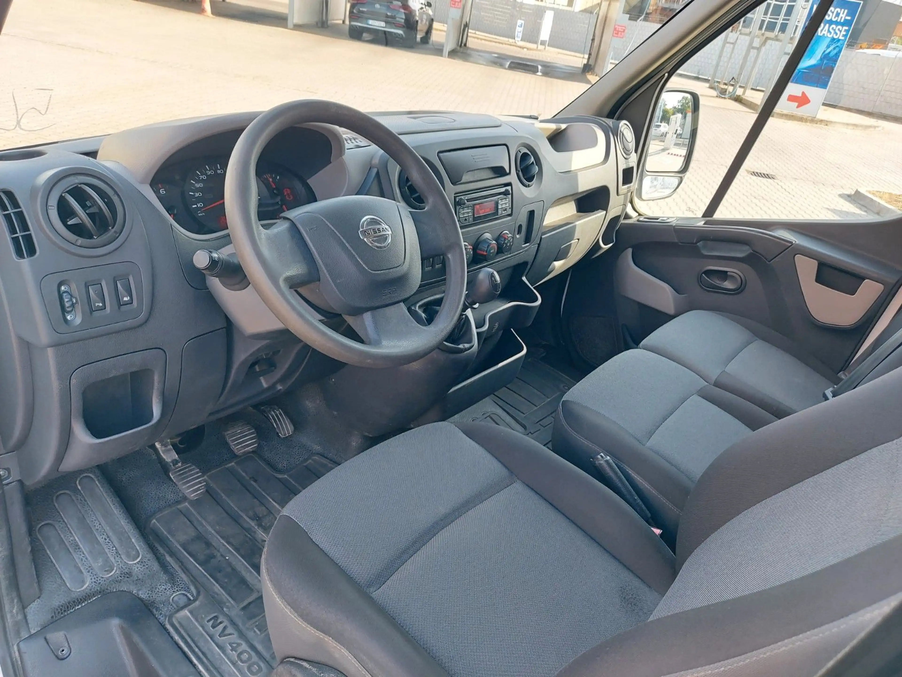 Nissan NV400 Kastenwagen L3H2 3,5t lang COMFORT Klima — photo 12