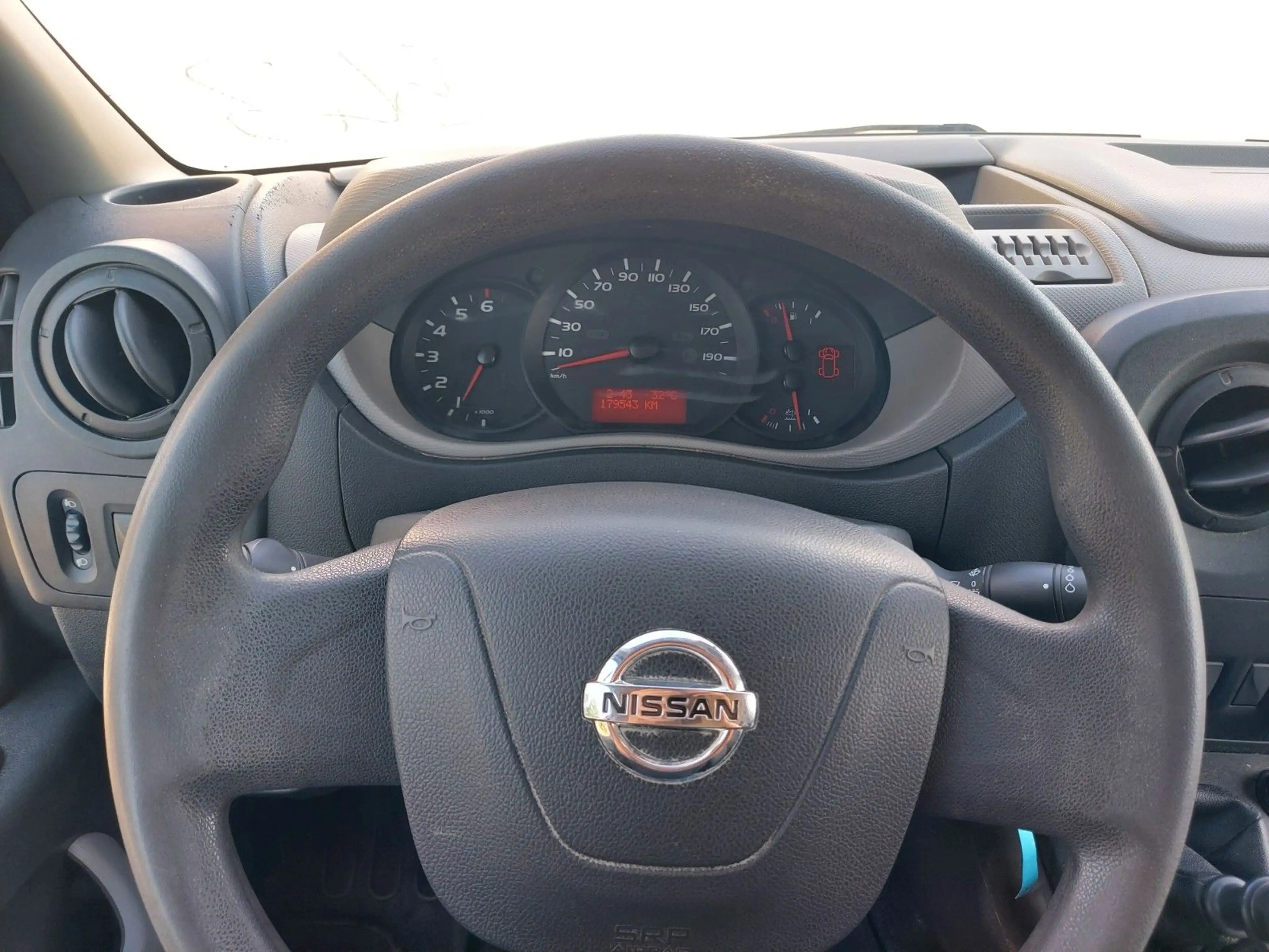 Nissan NV400 Kastenwagen L3H2 3,5t lang COMFORT Klima — photo 15