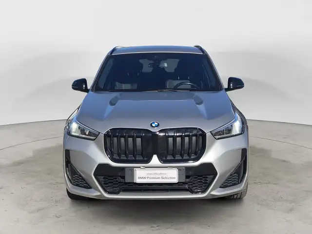 BMW X1 view 2