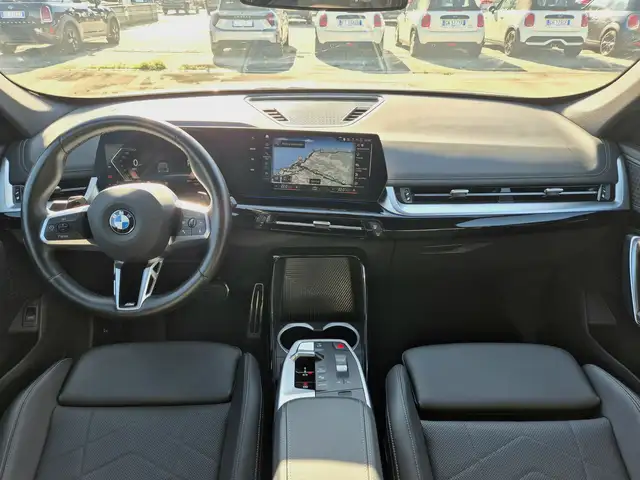 BMW X1 view 8