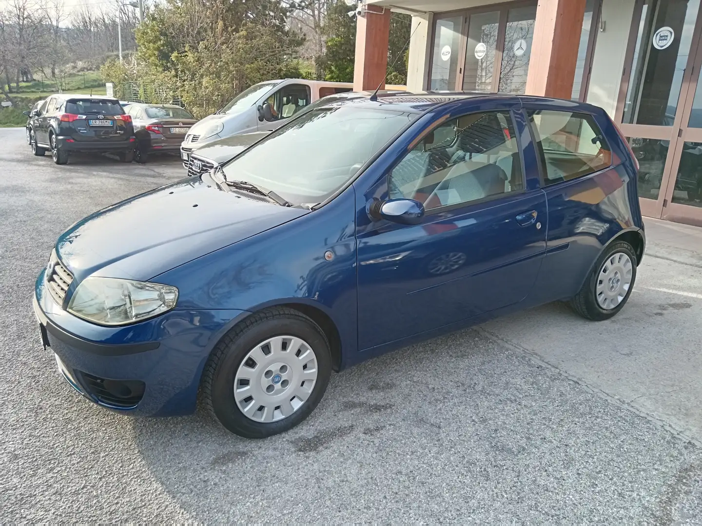 Fiat Punto 1.3 MJT 70CV 3 PORTE DYNAMIC NEOPATENTATI Azul - 2