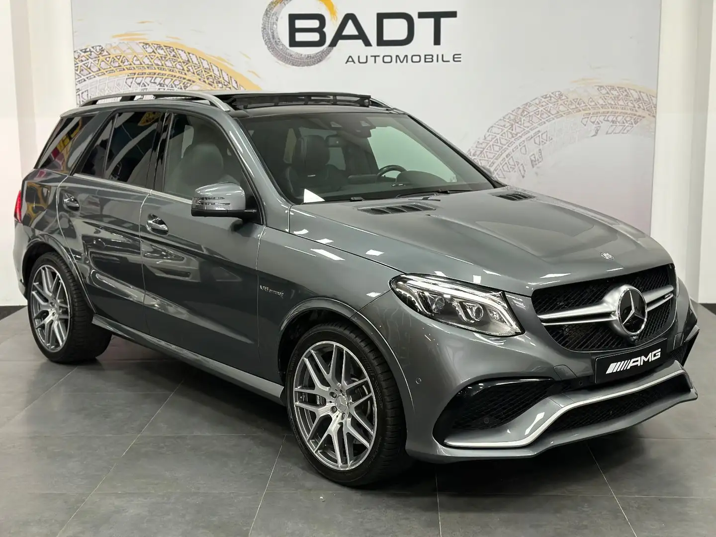 Mercedes-Benz GLE 63 AMG 4Matic PANO*360°*KEYLESS*DISTRONIC Grijs - 2