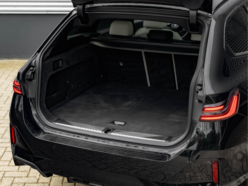 BMW 550 5-serie Touring 550e xDrive - M-Sport Pro - Pano - — photo 12