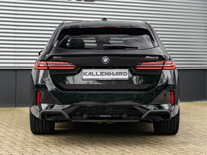 BMW 550 5-serie Touring 550e xDrive - M-Sport Pro - Pano - — photo 7
