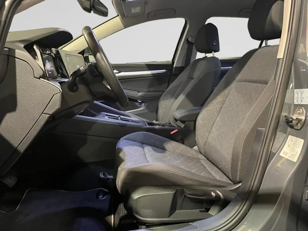 Volkswagen Golf Golf 1.0 eTSI Life Business OPF DSG 5