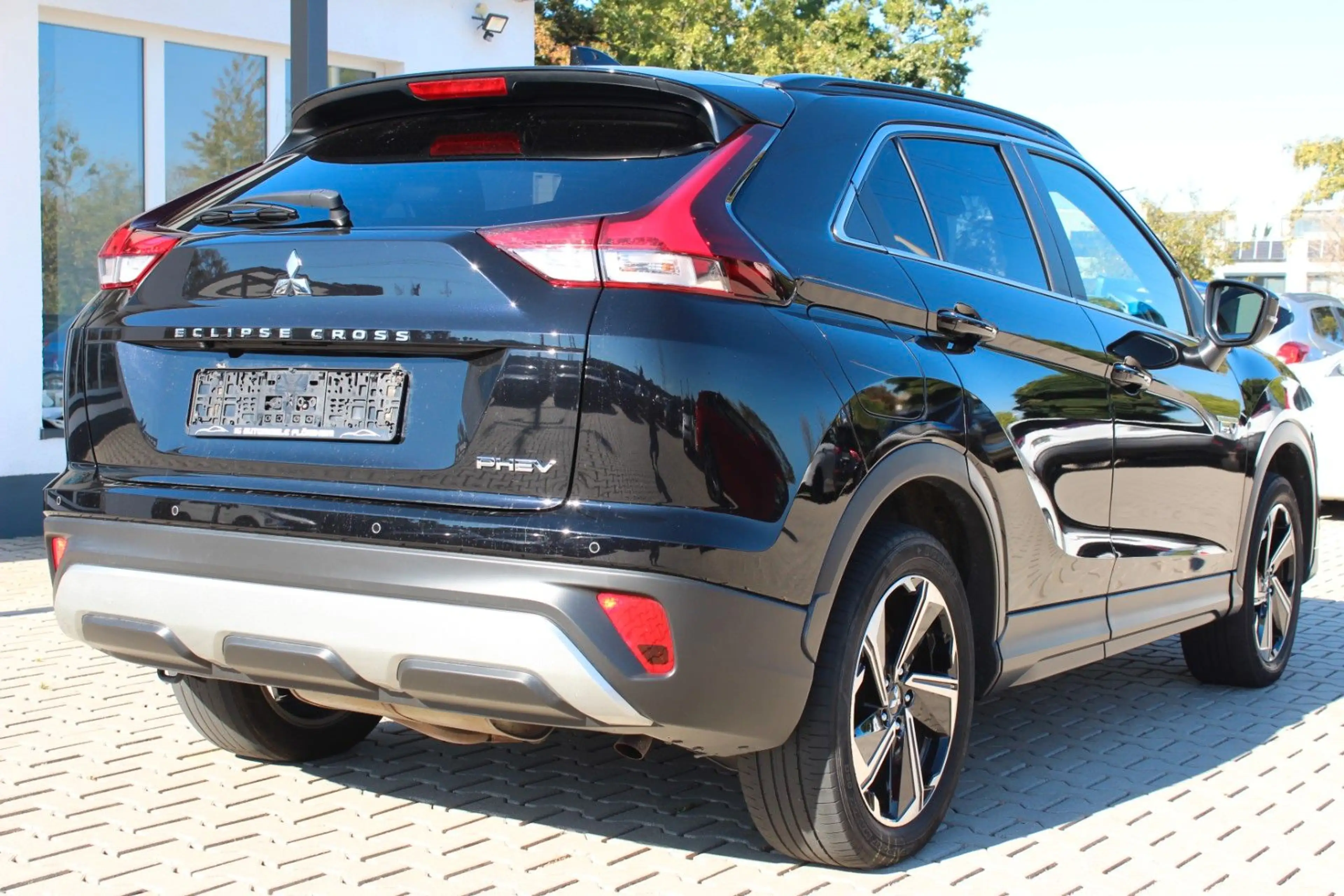Mitsubishi Eclipse Cross 2.4 Plus 4WD Navi R.Kamera LED — photo 6
