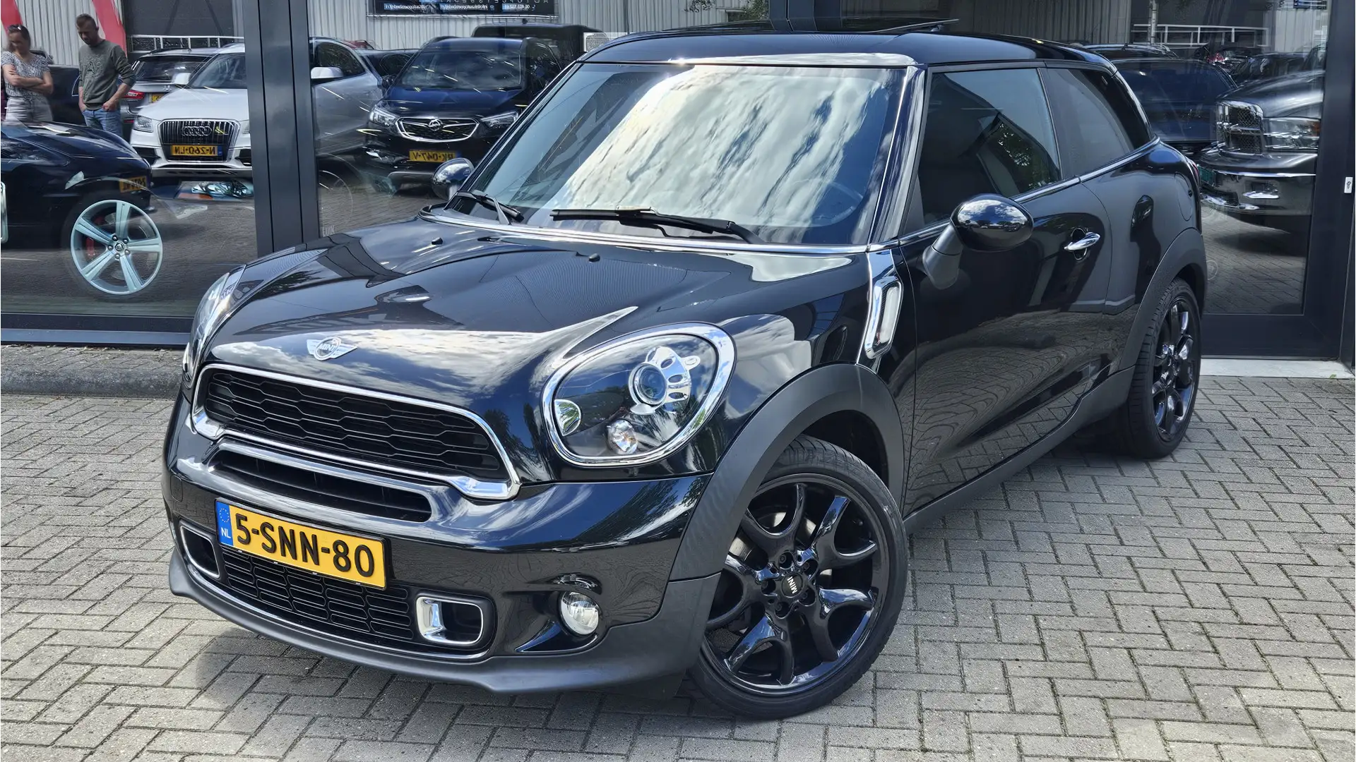 MINI Cooper S Paceman Mini 1.6 Chili + PANO DAK + XENON + NAVI + HALF LE Zwart - 2