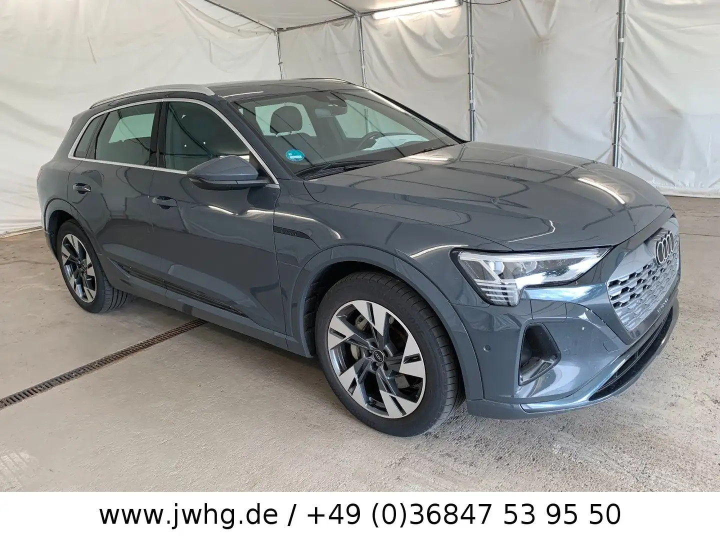 Audi Q8 e-tron S-Line MATRIX/ACC+/20"/DAB/AHK Grau - 2