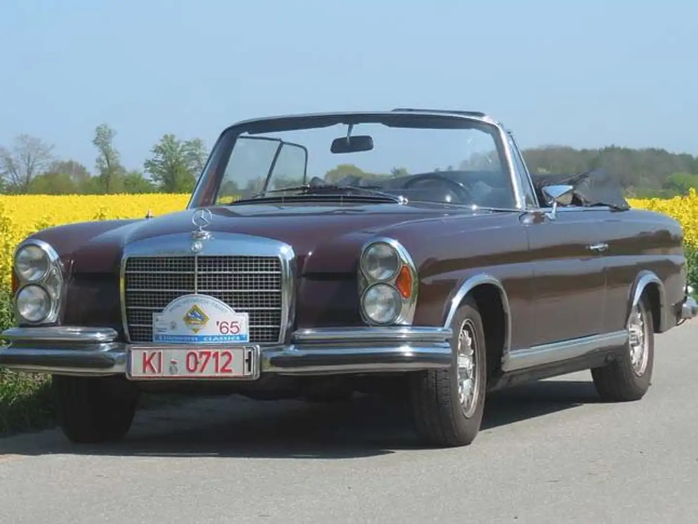 Mercedes-Benz 280 280 SE Cabrio W111 Braun - 1