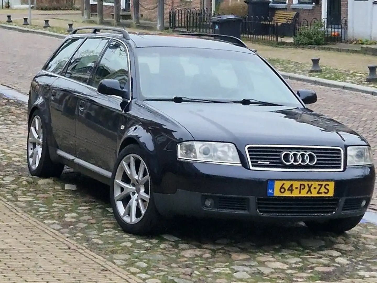 Audi A6 4.2 V8 q.Advance Modrá - 1