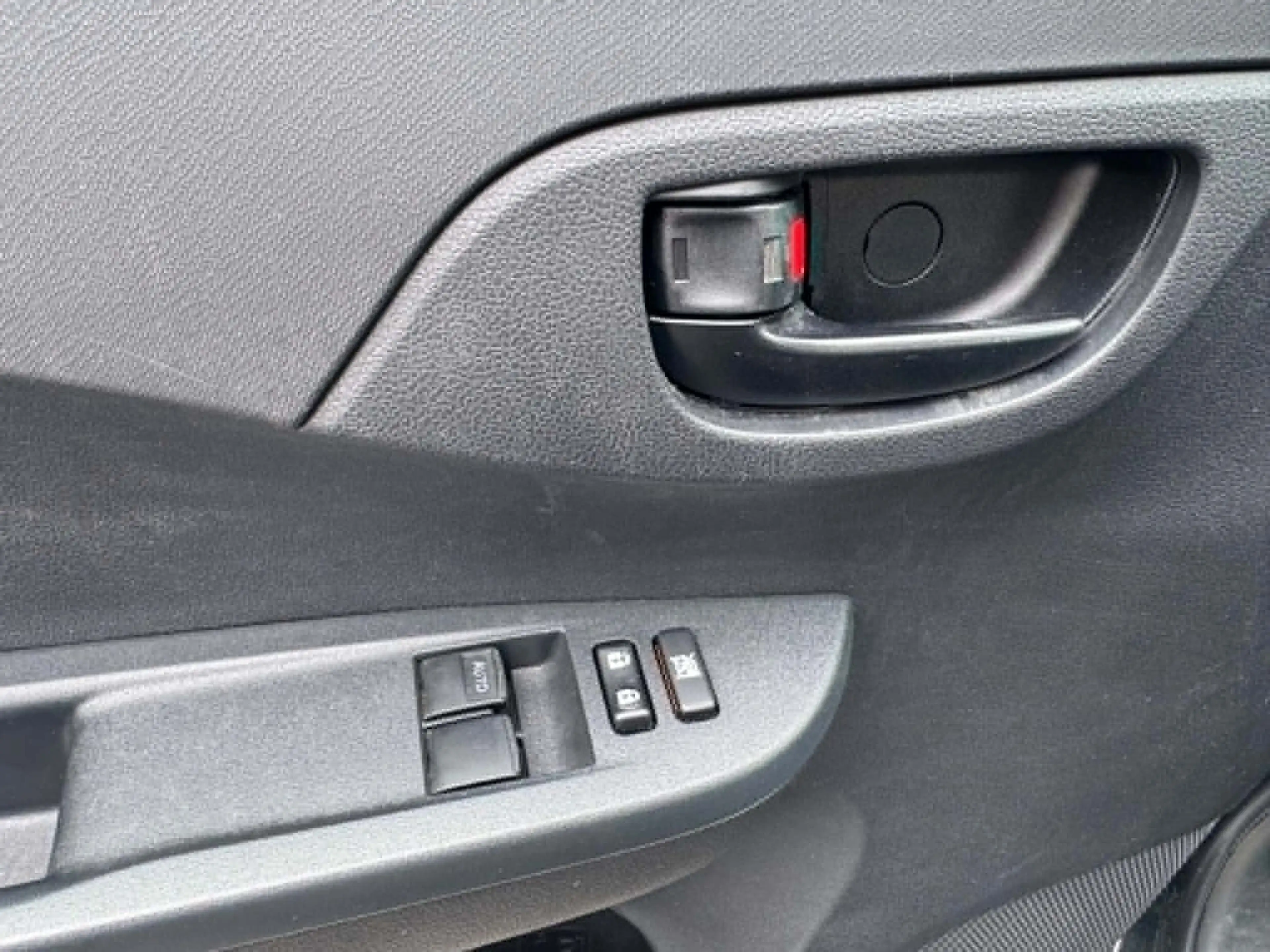 Toyota Verso-S 1,33 Cool Klima AHK — photo 13