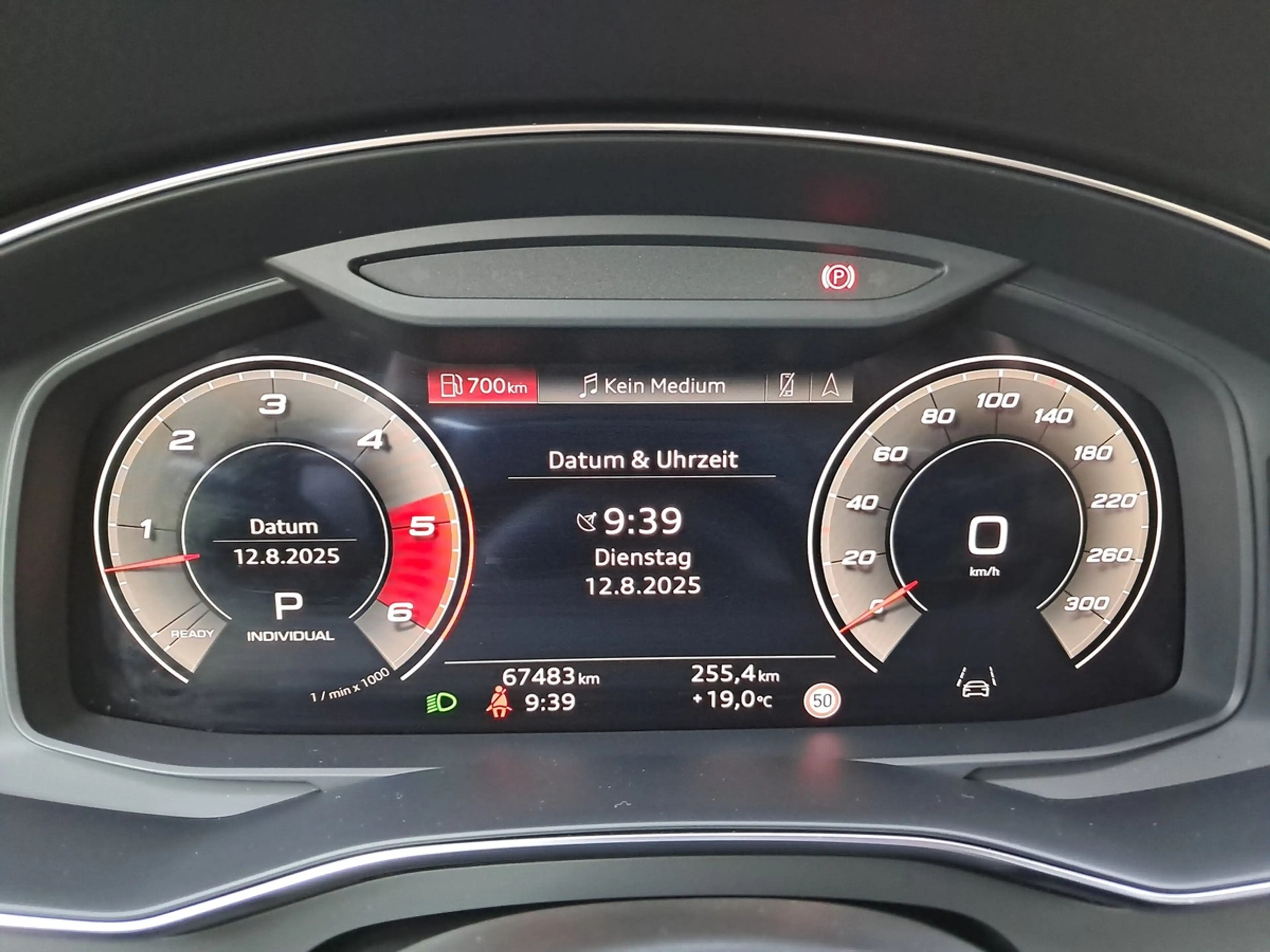 Audi S6 3.0 TDI quattro *Mega Austattung* — photo 12