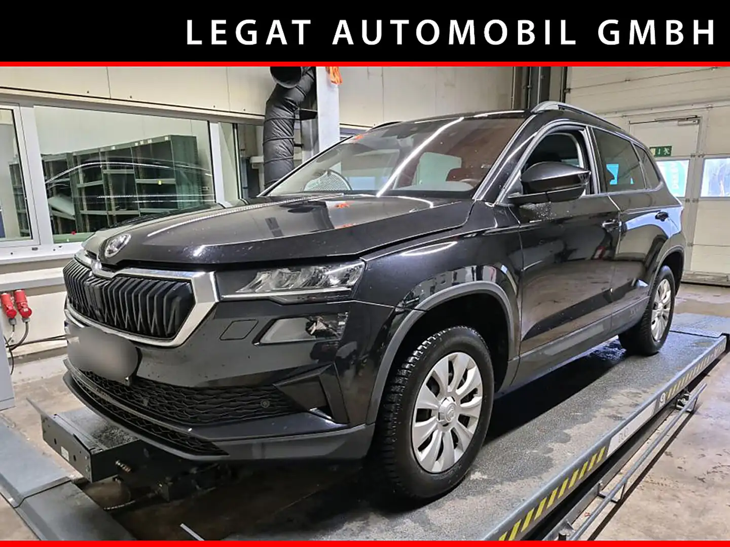 Skoda Karoq 2,0 TDI Ambition *AHV*KAMERA*NAVI* Schwarz - 1