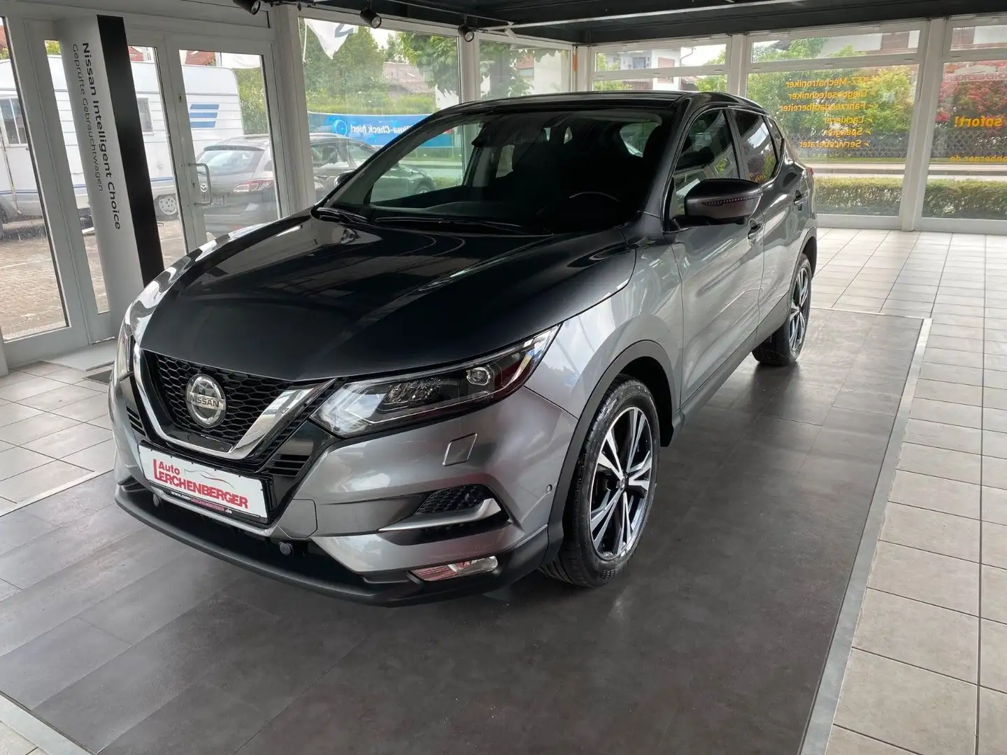 Nissan Qashqai N-Connecta Gris - 2