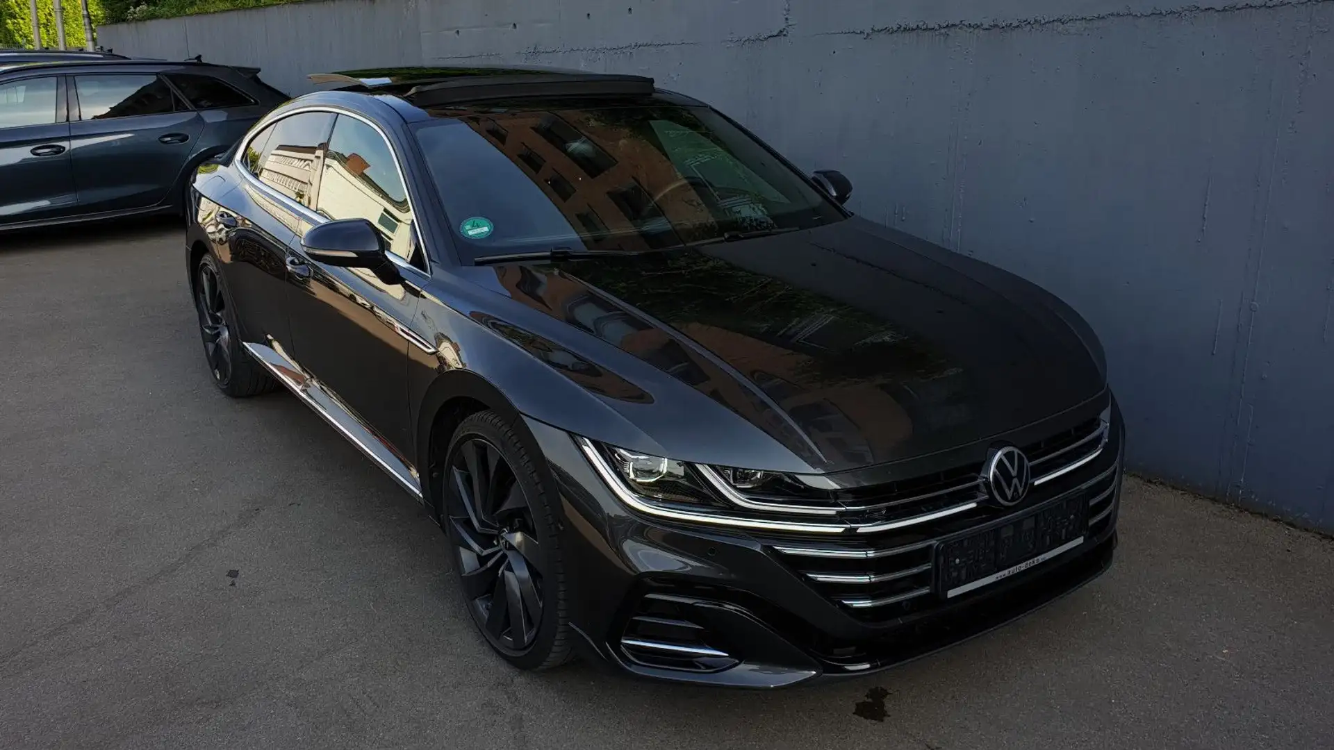 Volkswagen Arteon 2.0 TDI DSG 4M 3 x R-Line Pano/ACC/DCC/20 Grau - 2