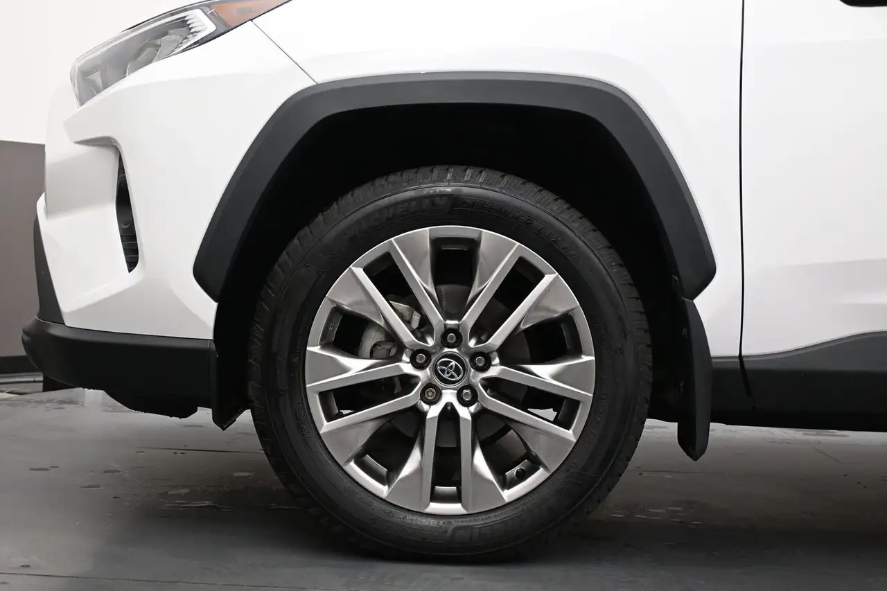 Toyota RAV 4 photo Toyota RAV 4