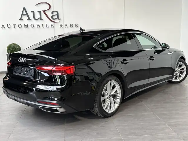 Audi A5 view 5