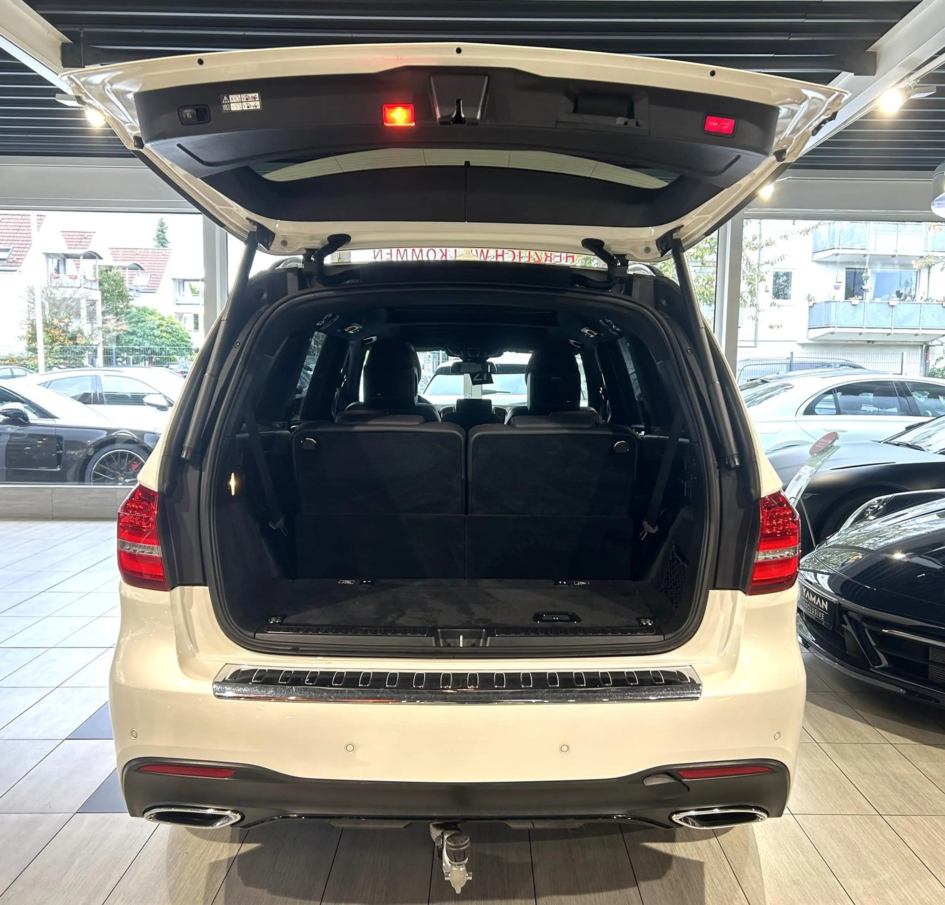 Mercedes-Benz GLS 350 d 4M*AMG*Pano*Sthzg*Night*HUD*H&K* — photo 30