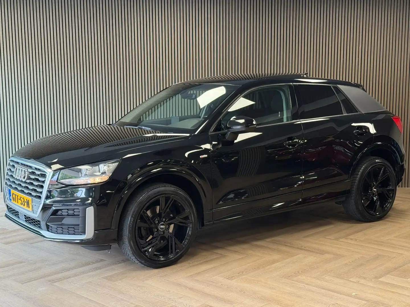 Audi Q2 1.4 TFSI CoD Design Pro Line Plus PANO AUTOMAAT PA Černá - 1