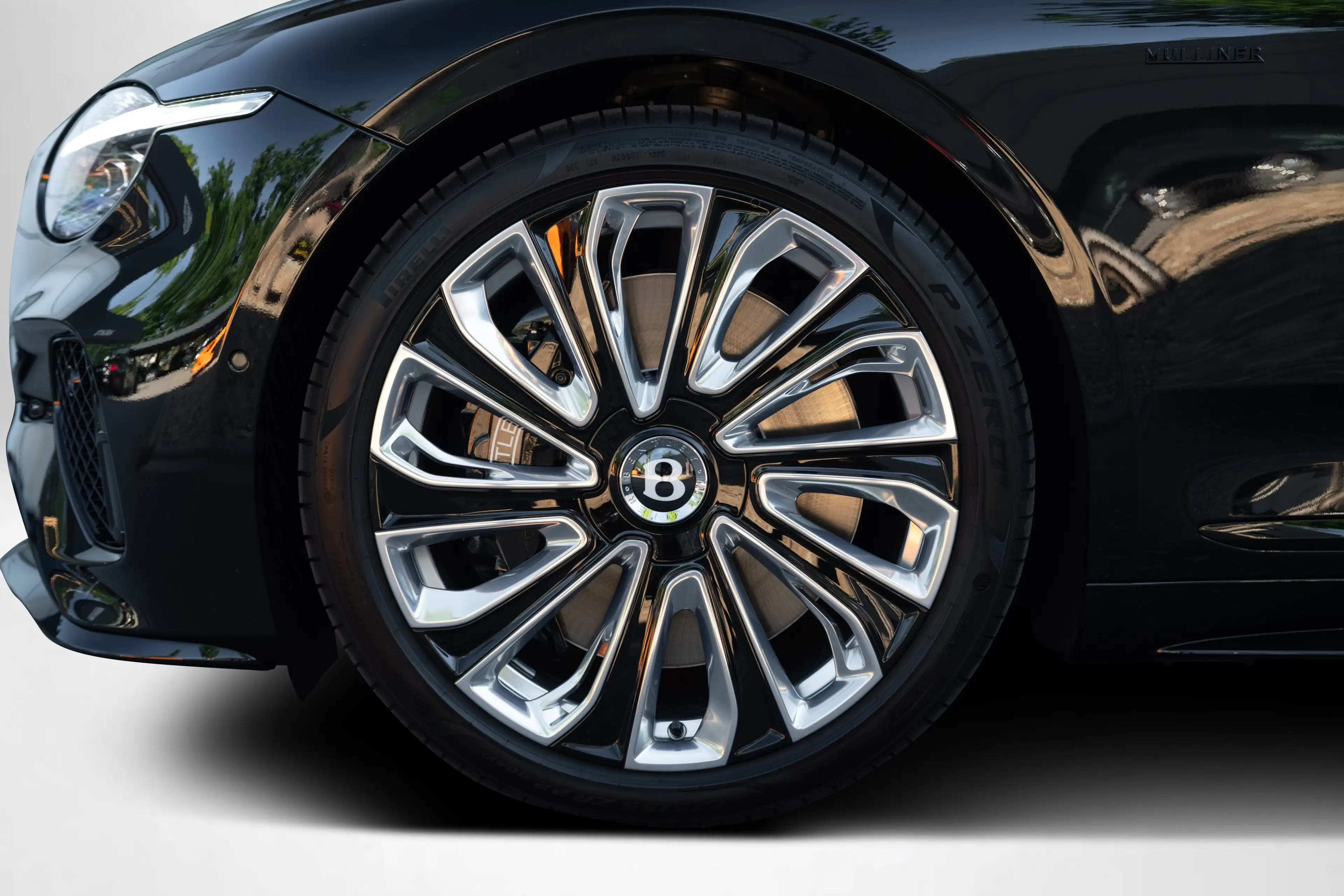 Bentley Continental GT Mulliner Blackline Bespoke — photo 8