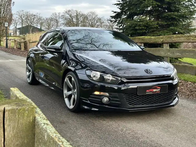 Volkswagen Scirocco view 7