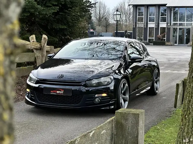 Volkswagen Scirocco view 13
